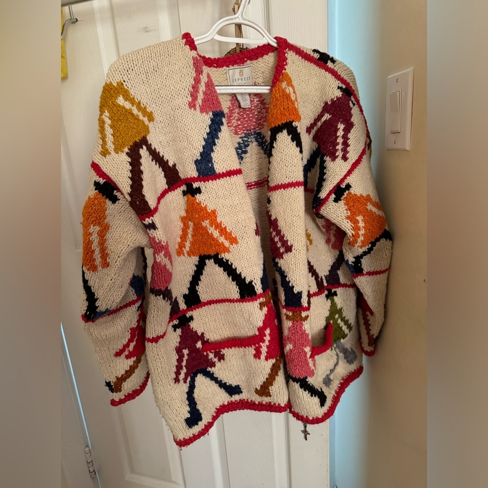 Express Tricot Wool Sweater Cardigan Vintage Wood Buttons